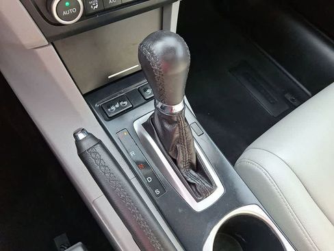 Used 2017 Acura ILX image 12
