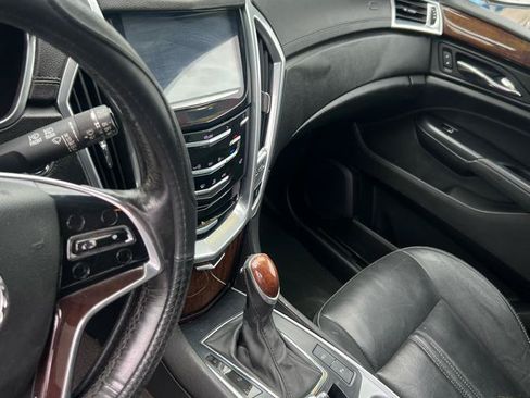Used 2016 Cadillac SRX Luxury FWD image 12