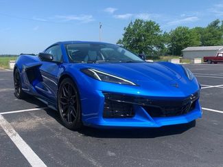 Used 2024 Chevrolet Corvette Z06 RWD video 2