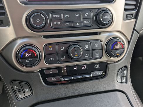 Used 2019 GMC Yukon Denali image 26