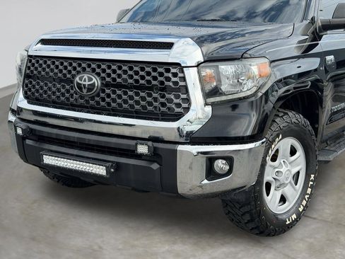 Used 2020 Toyota Tundra SR5 w/ SR5 Upgrade Package image 3