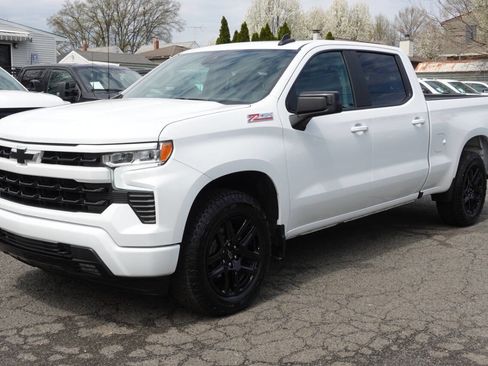 Used 2024 Chevrolet Silverado 1500 RST image 1
