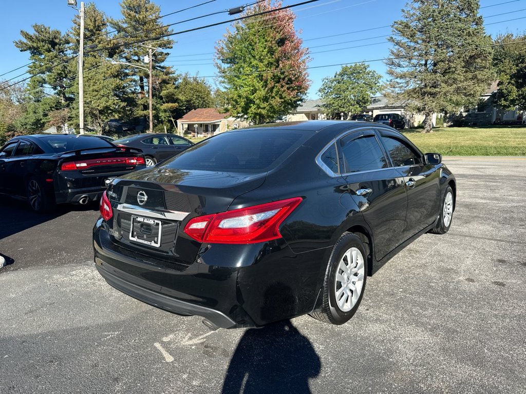 Used 2017 Nissan Altima 2.5 S w/ Power Driver Seat Package FWD image 5