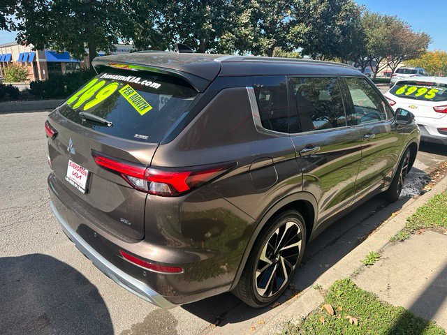Used 2022 Mitsubishi Outlander SEL AWD/4WD image 4