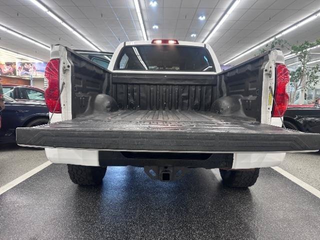 Used 2017 Toyota Tundra Limited w/ Limited Premium Package AWD/4WD image 15