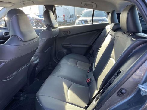 Used 2020 Toyota Prius Prime Limited image 11