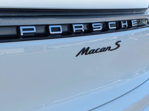 Used 2025 Porsche Macan S AWD/4WD image 34