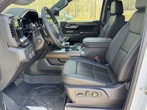 New 2026 Chevrolet Silverado 1500 High Country AWD/4WD image 19