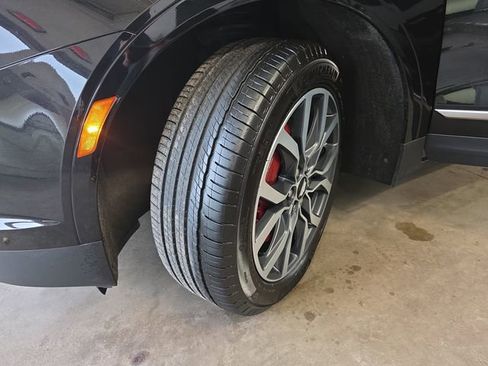 Certified 2024 Cadillac XT5 Sportv image 34