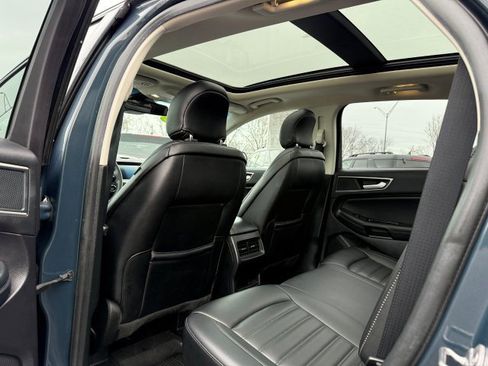 Used 2019 Ford Edge SEL w/ Equipment Group 201A image 17