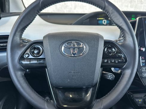 Certified 2022 Toyota Prius Limited w/ Premium Convenience Package FWD image 22