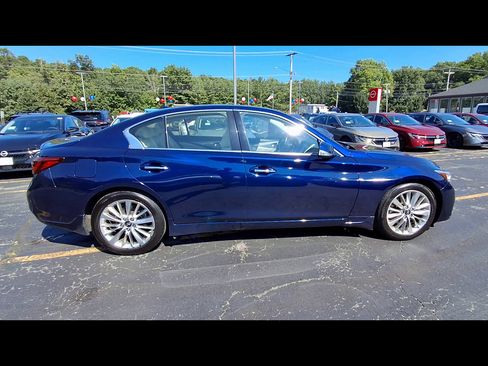 Used 2021 INFINITI Q50 Luxe w/ Cargo Package AWD/4WD image 9