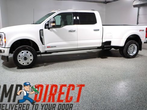 Used 2025 Ford F450 Platinum w/ Platinum Plus Package image 10