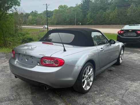 Used 2013 MAZDA MX-5 Miata Grand Touring RWD image 5