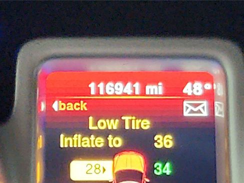 Used 2020 Dodge Journey SE image 30