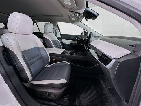 Used 2024 Honda Prologue Touring image 32