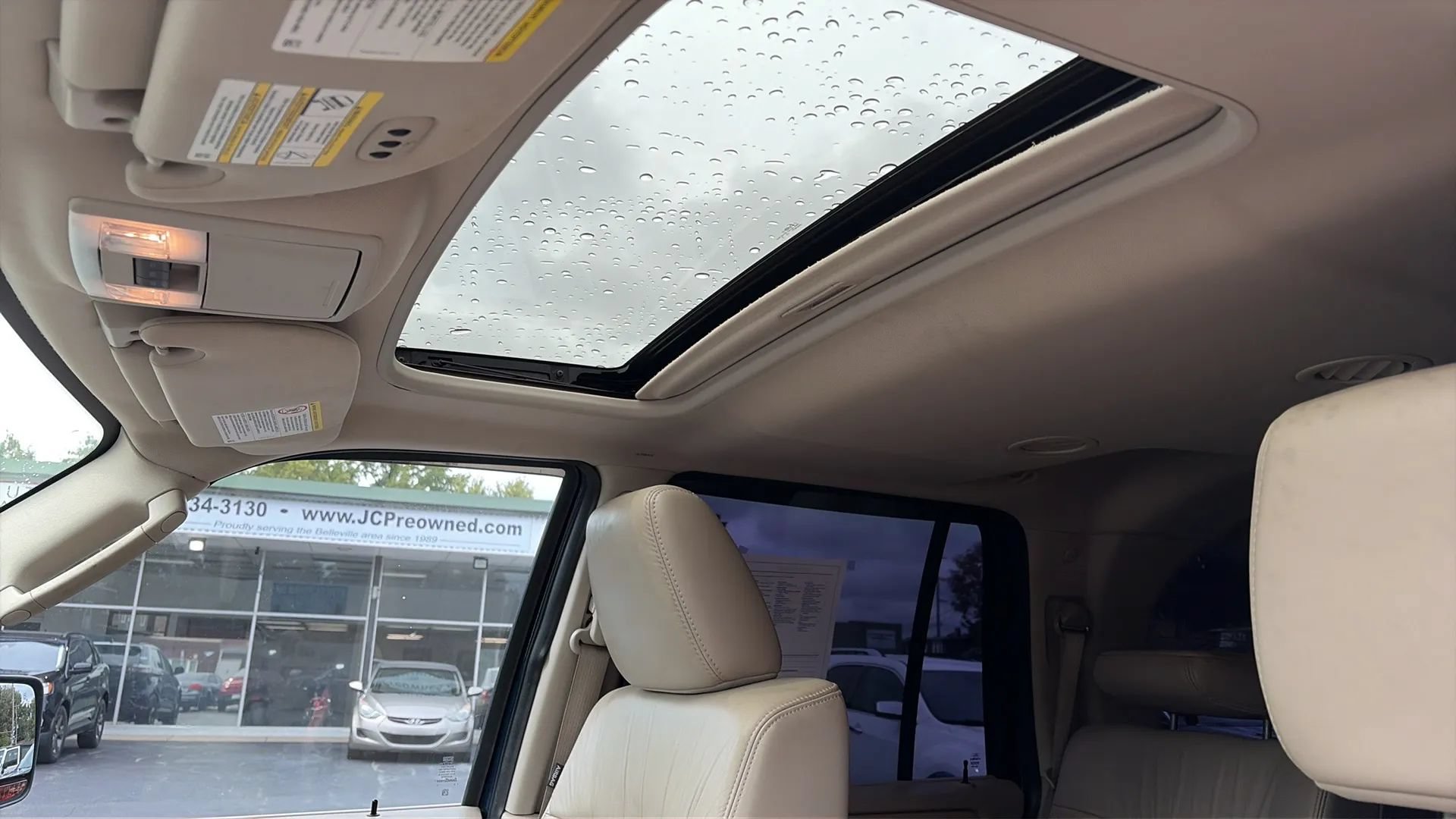Used 2015 Lincoln Navigator 2WD image 14