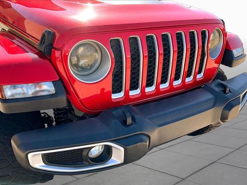 Used 2021 Jeep Gladiator Overland w/ Popular Equipment Package AWD/4WD image 30