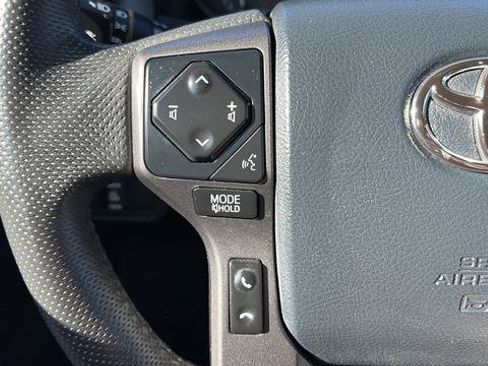 Used 2020 Toyota Tacoma TRD Off-Road w/ Technology Package image 29