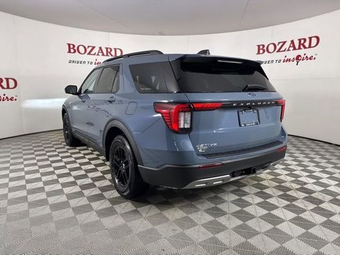 New 2026 Ford Explorer Active w/ Active Comfort Package image 5