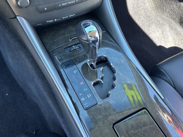 Used 2014 Lexus IS 250C w/ Navigation System Package RWD image 25