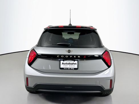 Certified 2025 MINI Cooper S image 6
