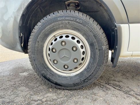 Used 2019 Mercedes-Benz Sprinter 170 image 28