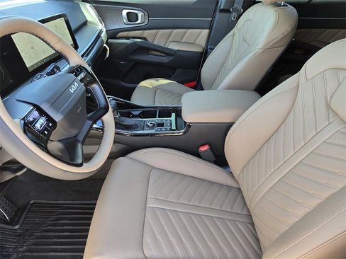 New 2026 Kia Sorento SX Prestige w/ Olive Brown Leather Package image 9