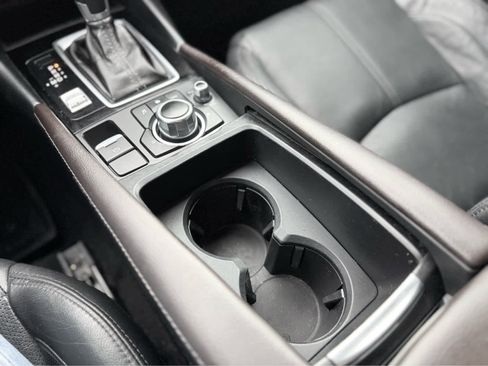 Used 2018 MAZDA MAZDA3 Grand Touring w/ Premium Equipment Package image 28