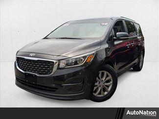 Used 2019 Kia Sedona EX image 1