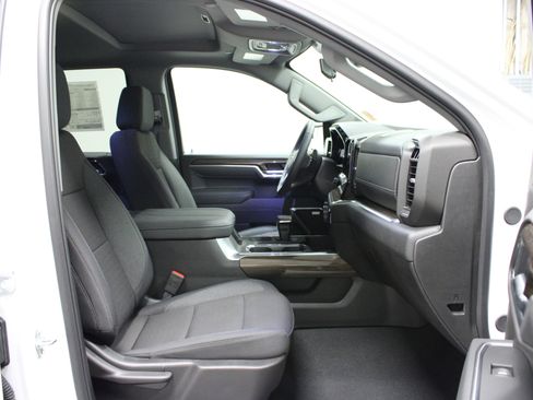 New 2025 Chevrolet Silverado 1500 RST w/ Convenience Package II image 16