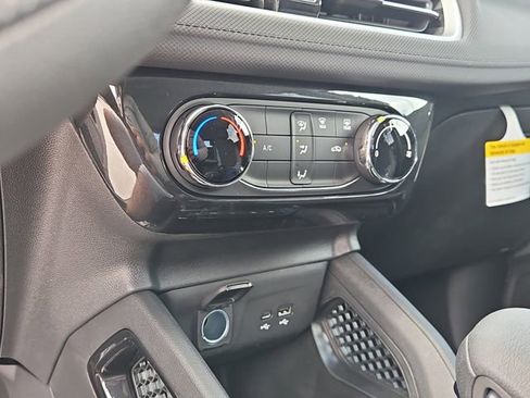 New 2026 Chevrolet TrailBlazer LT FWD image 23
