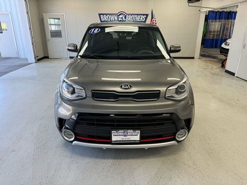 Used 2018 Kia Soul ! w/ Tech Package FWD image 12