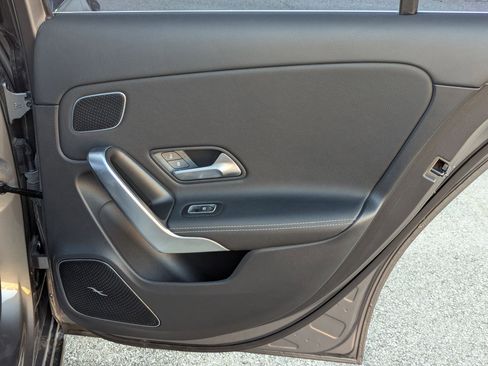 Used 2021 Mercedes-Benz A 220 image 26