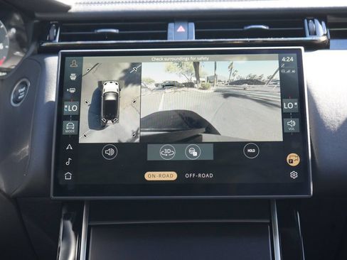 Used 2026 Land Rover Range Rover Velar Dynamic SE AWD/4WD image 11