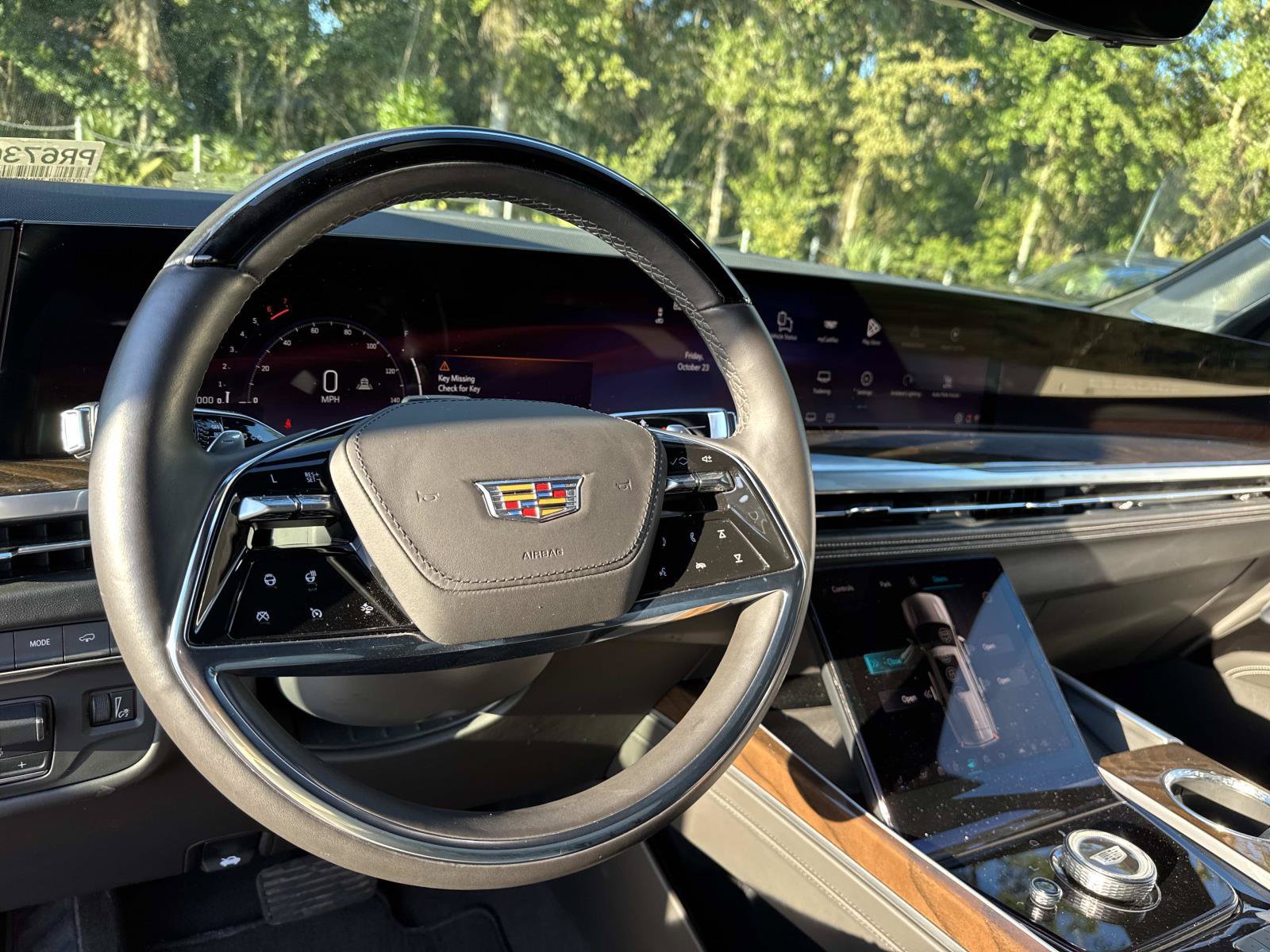 Used 2025 Cadillac Escalade Sport Platinum AWD/4WD image 15