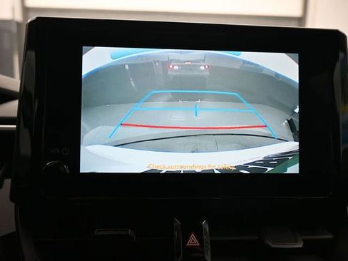 Used 2025 Toyota Corolla LE image 17