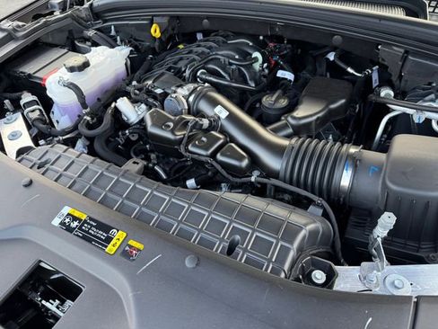 New 2025 Jeep Grand Cherokee Limited w/ MOPAR Finishing Package image 12