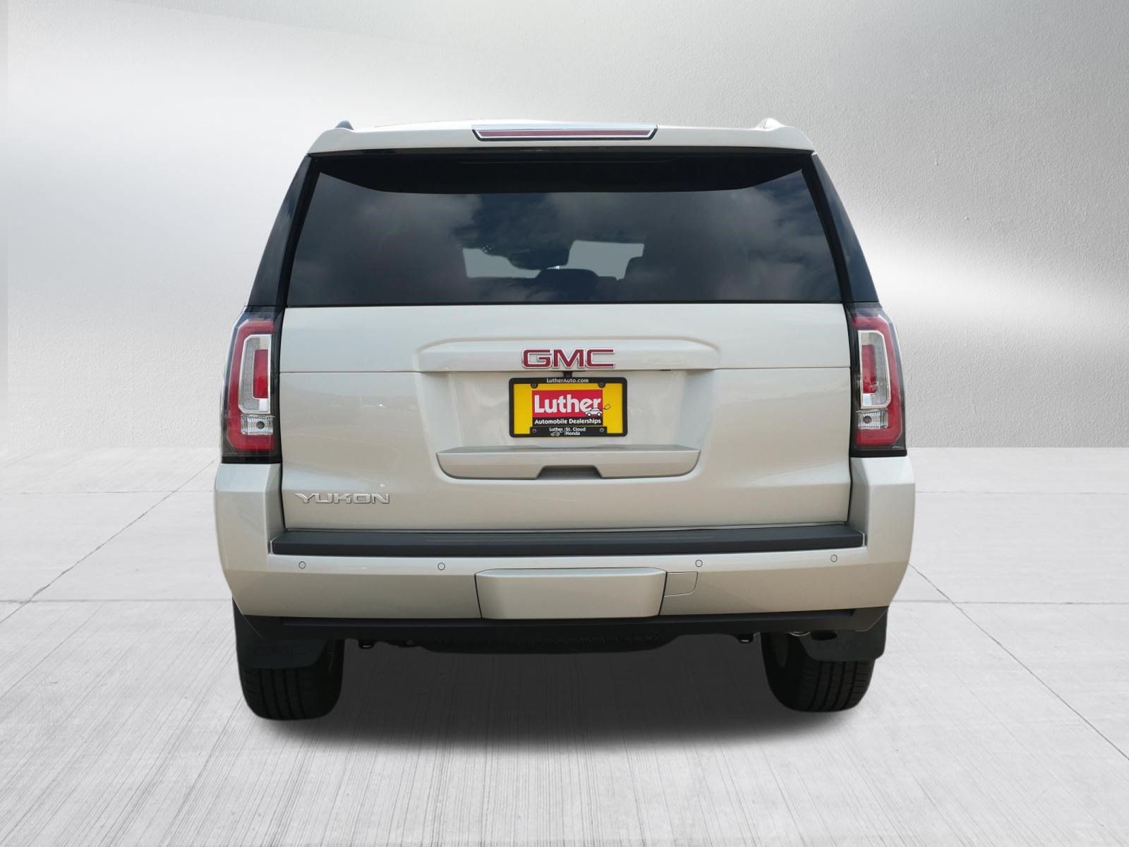 Used 2015 GMC Yukon SLE w/ Convenience Package AWD/4WD image 6