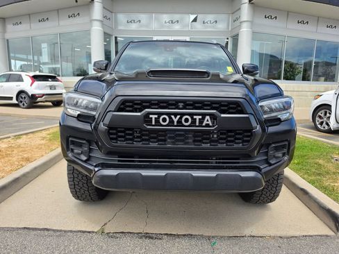 Used 2021 Toyota Tacoma TRD Pro AWD/4WD image 2