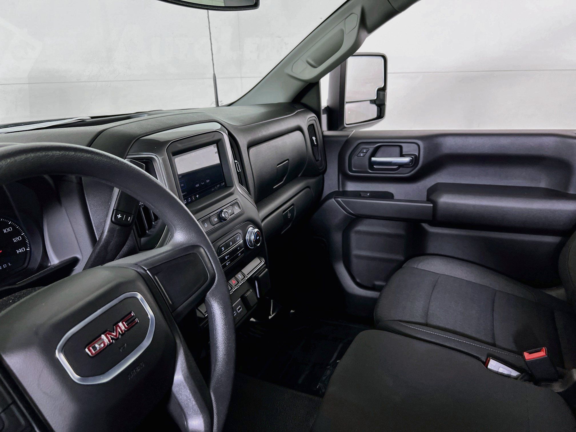 Used 2025 GMC Sierra 2500 Pro w/ Convenience Package AWD/4WD image 21