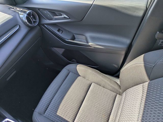 Used 2025 Chevrolet Equinox LT FWD image 15