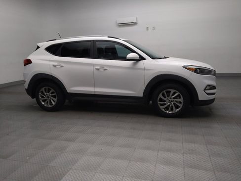 Used 2016 Hyundai Tucson SE w/ Option Group 02 image 11