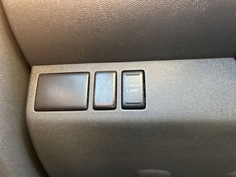 Used 2019 Nissan Frontier S image 26