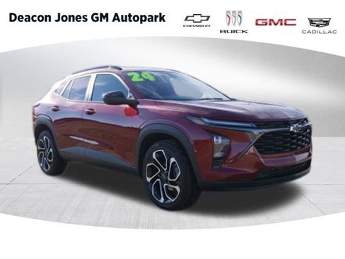 Certified 2024 Chevrolet Trax RS w/ Sunroof Package image 1