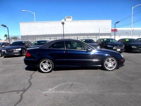Used 2009 Mercedes-Benz CLK 550 Cabriolet image 8