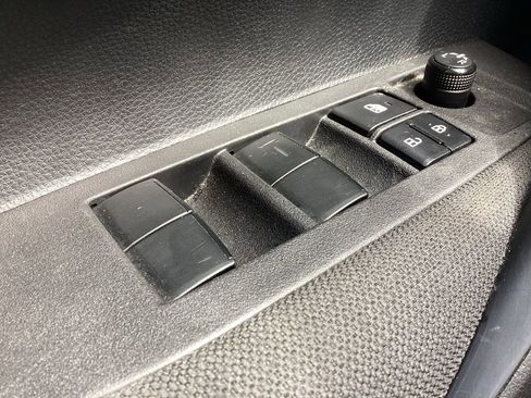 Used 2024 Toyota Corolla LE image 8