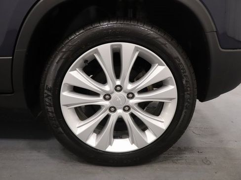 Used 2019 Chevrolet Trax Premier image 25