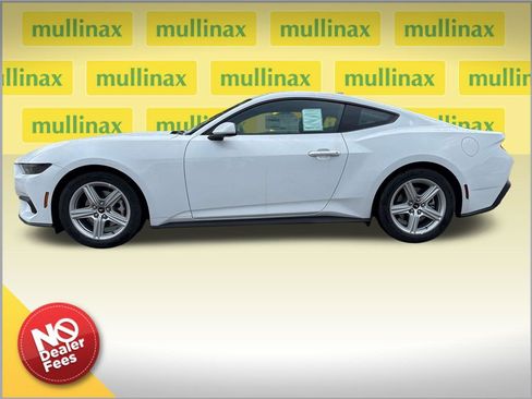 New 2026 Ford Mustang Coupe image 2