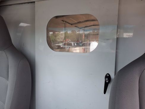 Used 2015 Ford E-350 and Econoline 350 Super Duty w/ Power Windows & Locks Group RWD image 21